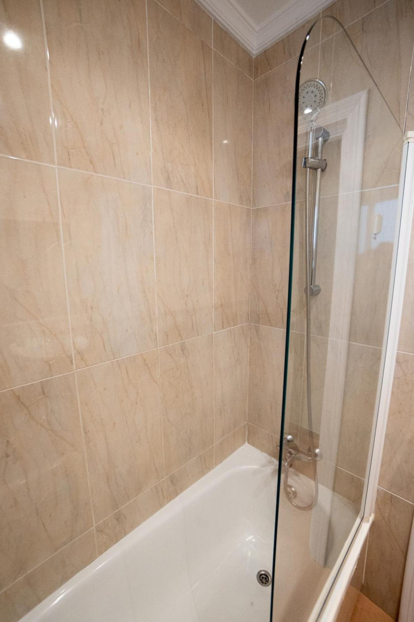 Tuhillo 2f Menyber Apartament *