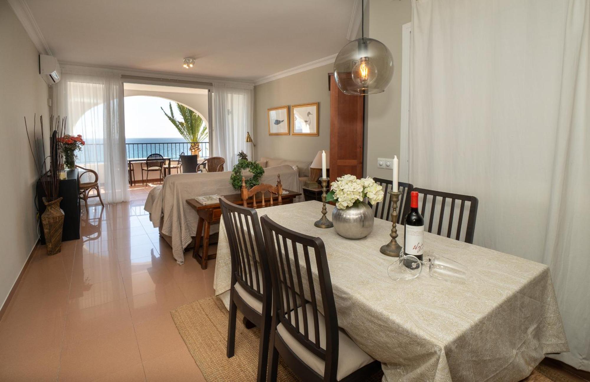 Apartament Tuhillo 2f Menyber Nerja