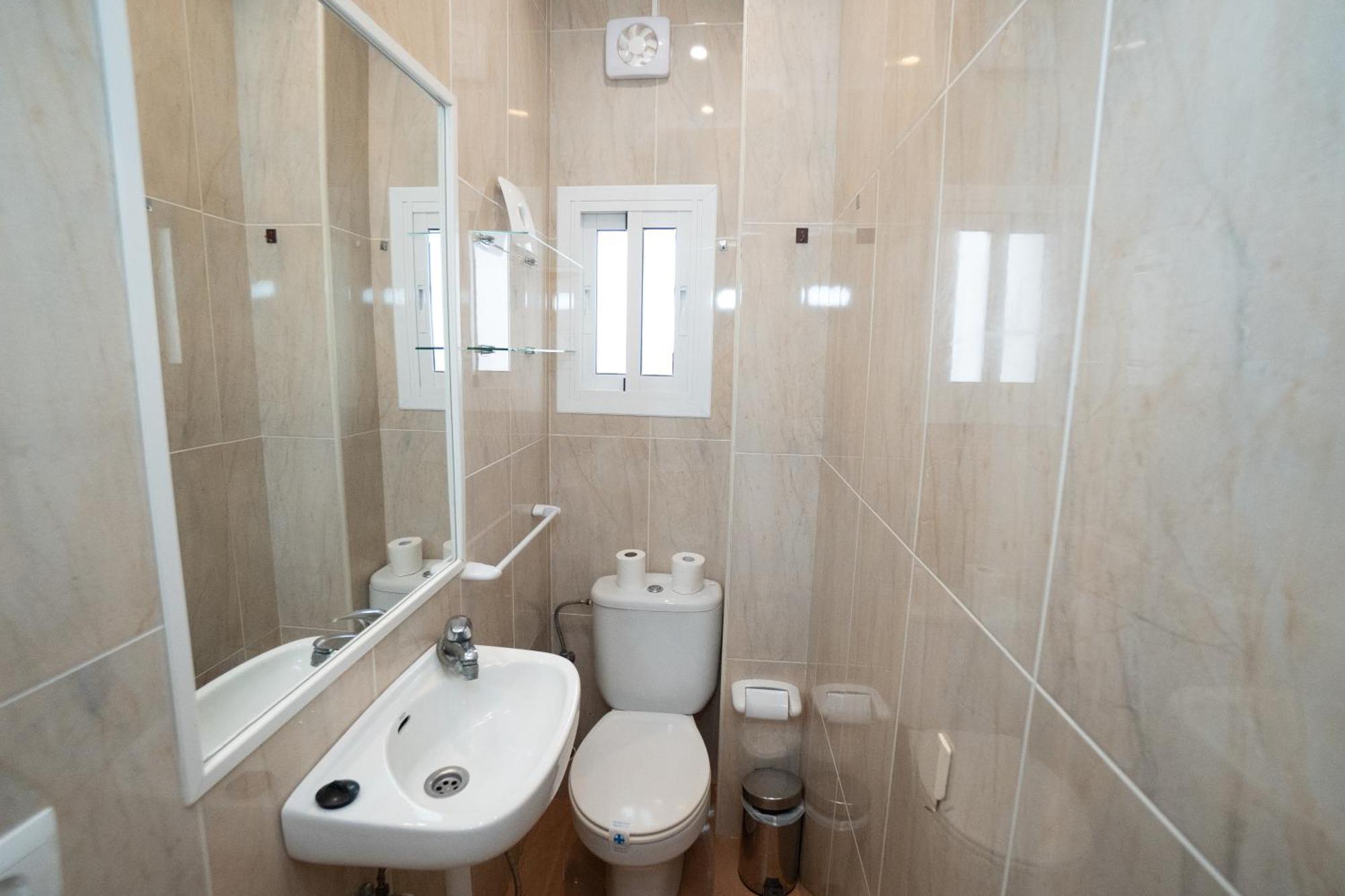 Tuhillo 2f Menyber Apartament *
